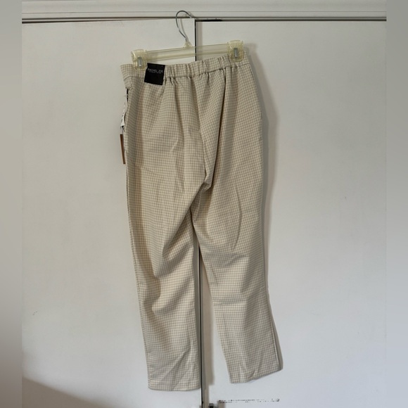 Size 2 trousers, Rachel Zoe brand from TJ Maxx - Picture 2 of 3